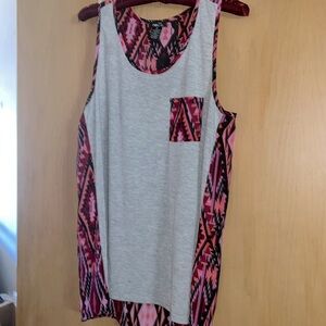 RUE21 Tank Top Size Medium